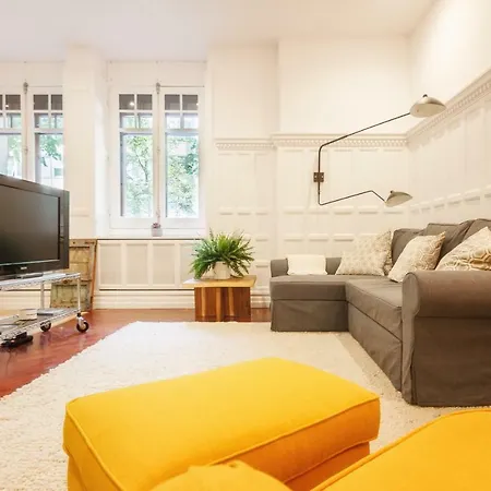 Elegante Y Moderno En El Corazon De Apartman